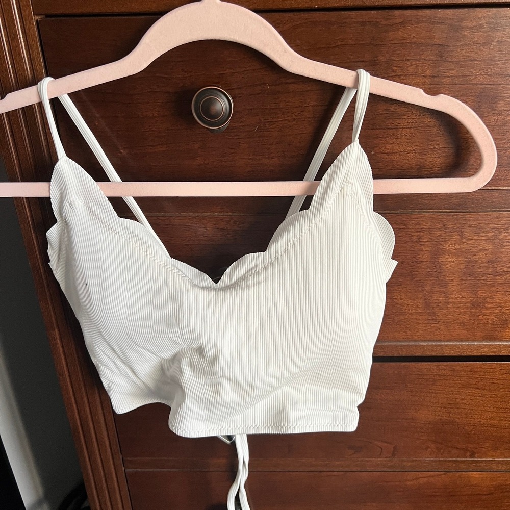 Zaful women's swim halter bikini Sz 8‎ Medium M white scalloped romantic yellow